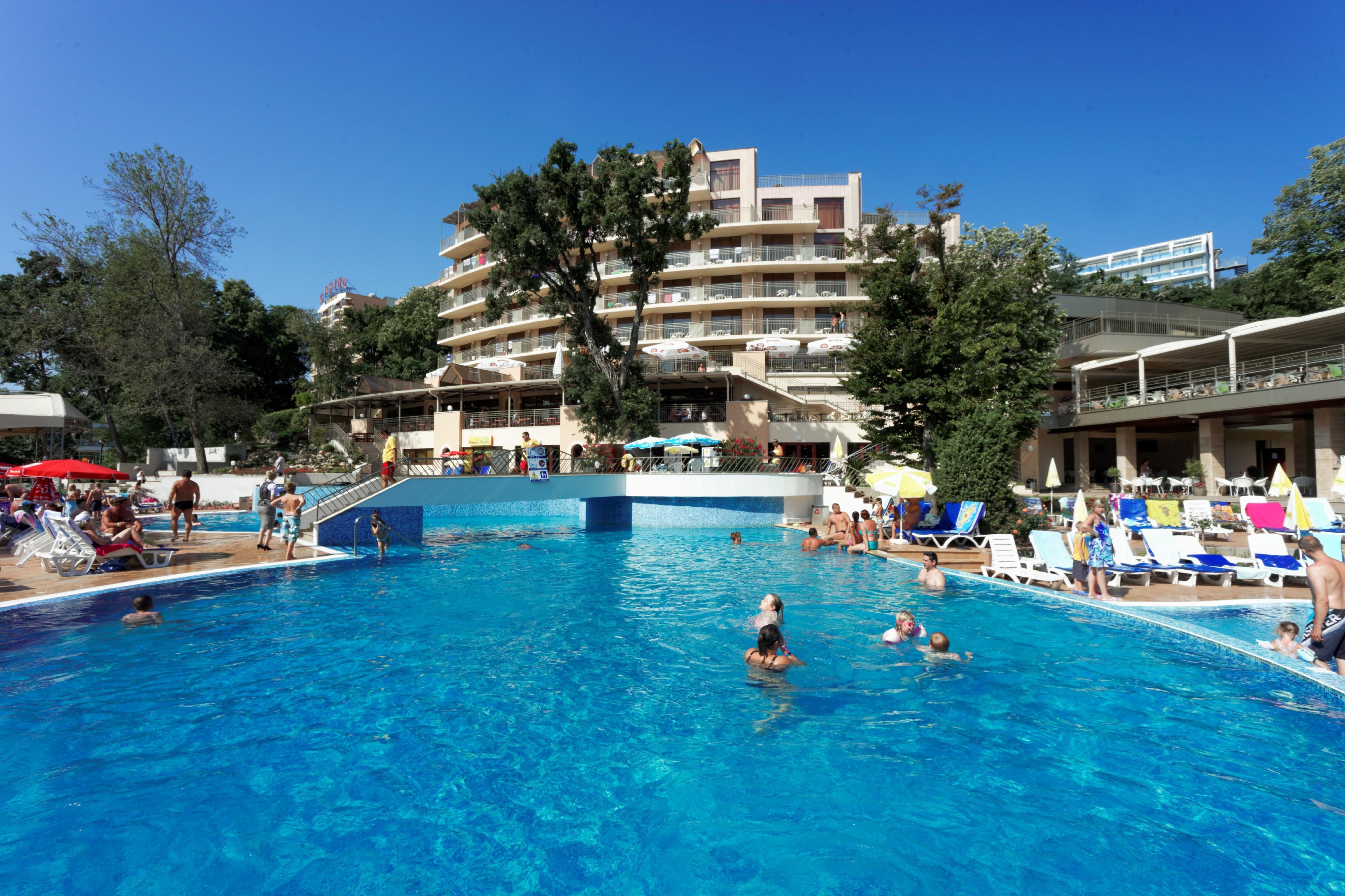 Kristal Hotel Sables d'or Extérieur photo